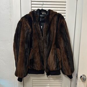 NWT Luxurious Brown Fur Jacket - Could be for men or woman